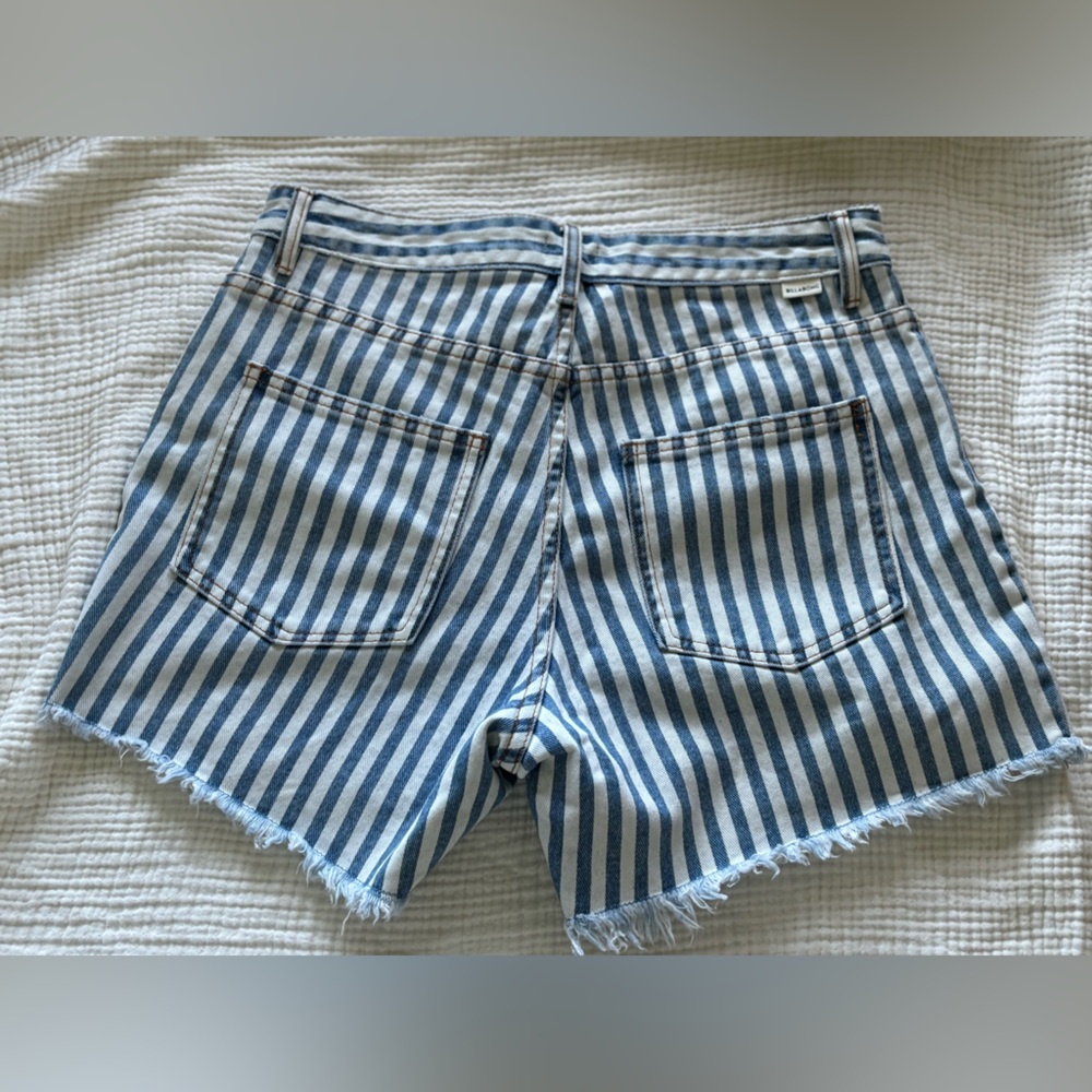 Billabong How Bout That Denim Shorts in sea spray - Picture 5 of 6